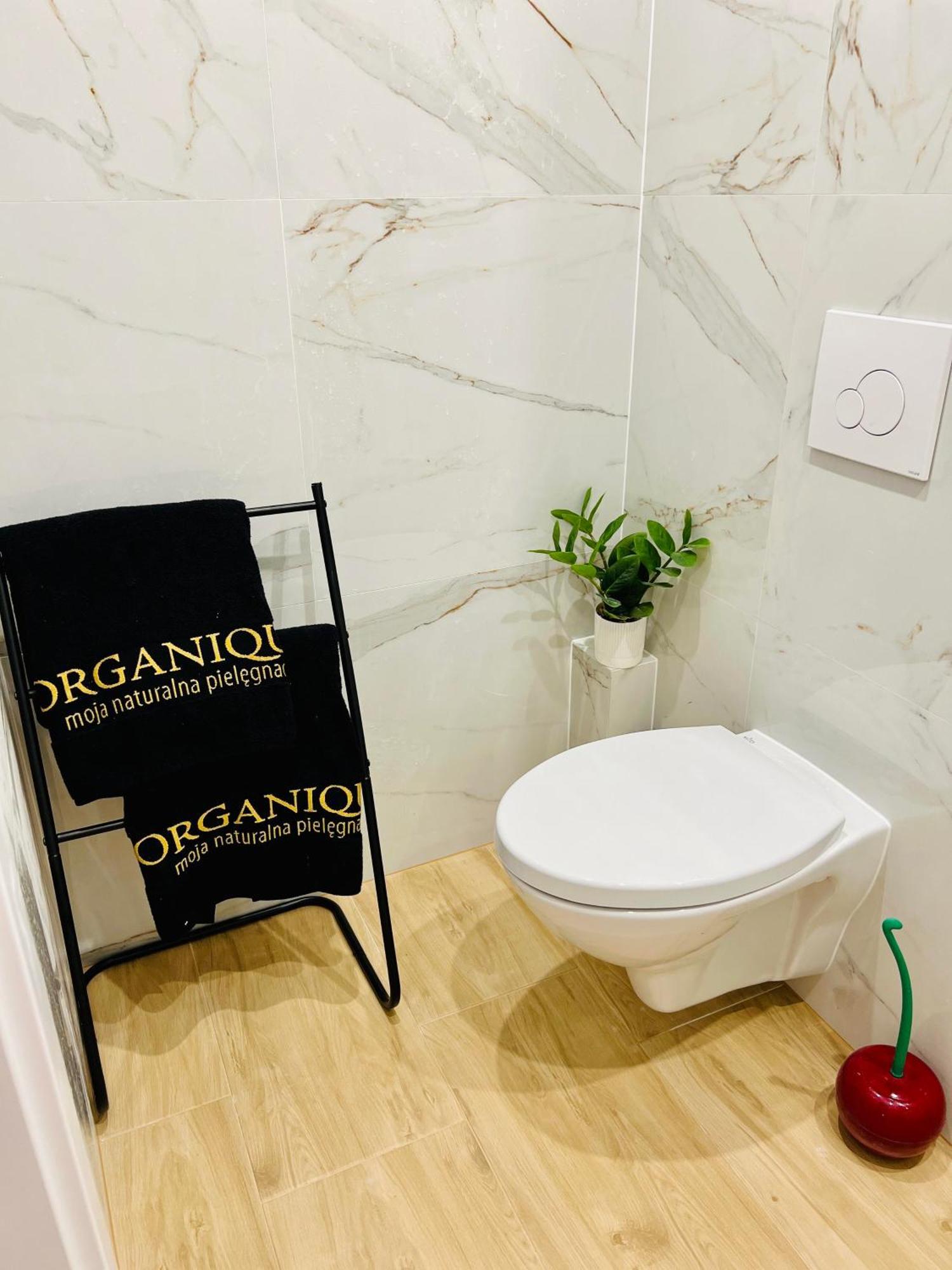 Apartament Happy Place Family & Business Targi Kielce Ngoại thất bức ảnh